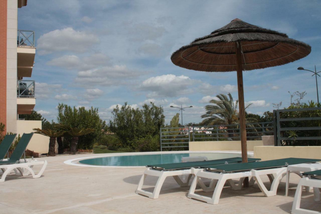 Apartamento Com Piscina Em Albufeira, Corcovada Exterior photo