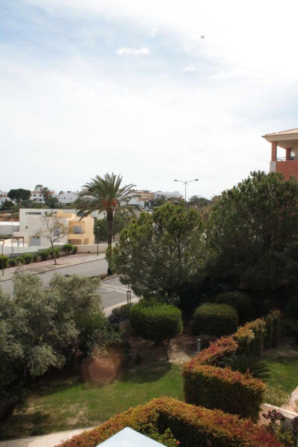 Apartamento Com Piscina Em Albufeira, Corcovada Exterior photo